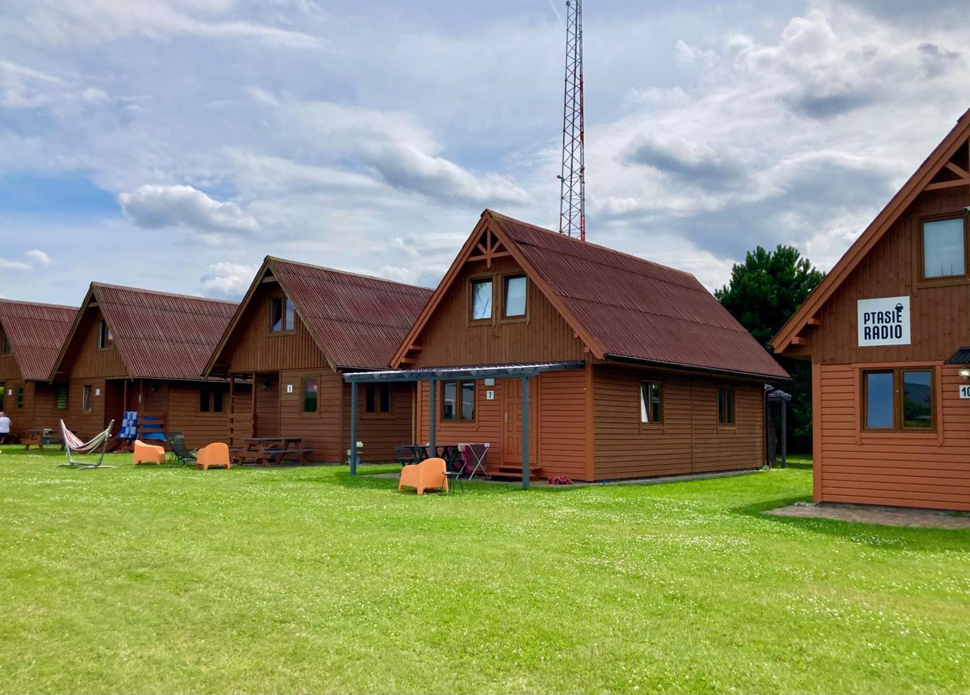 Ptasie Radio Rewal Exterior photo